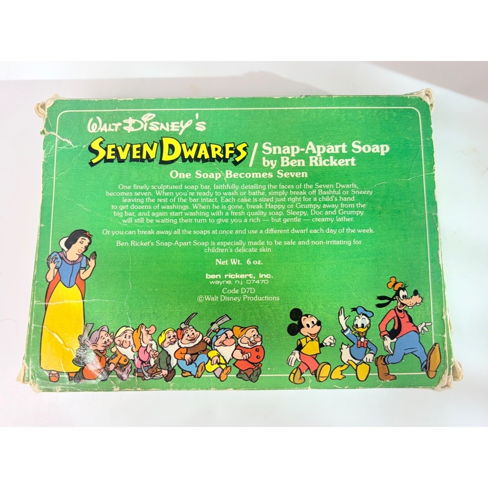 Vtg Walt Disney Snow White Seven Dwarf Snap-Apart Soap Ben Rickert Green 6oz Box - Picture 2 of 4